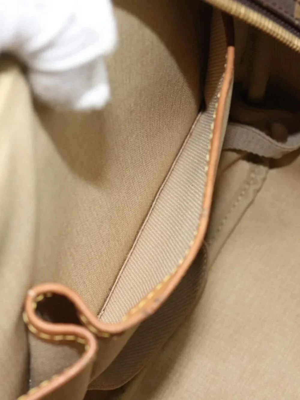 LOUIS VUITTON Monogram Deauville Hand Bag M47270 LV Auth ka4892
